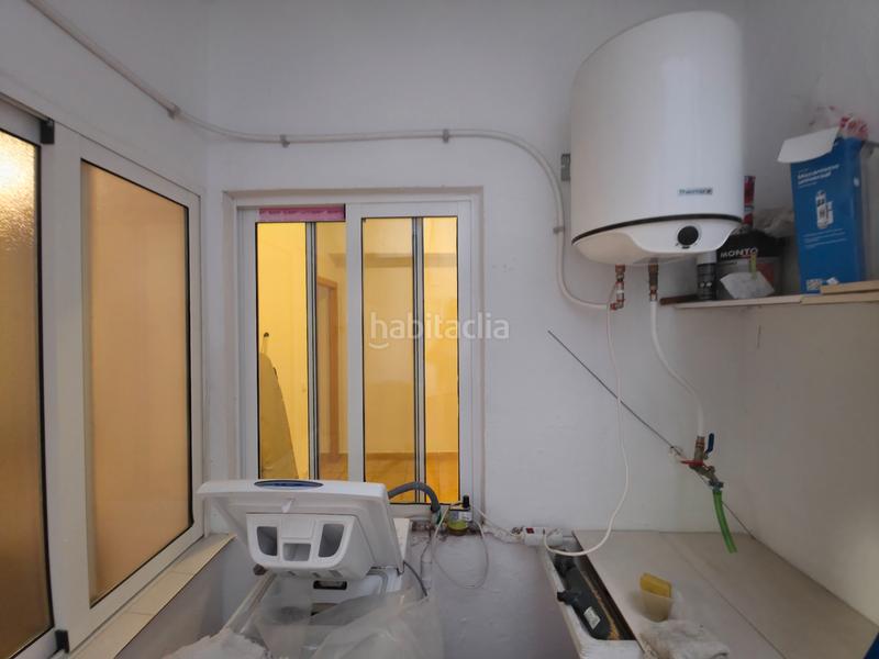 Foto 57310f6c-0926-4a48-8181-7f5dd3aa97f1. Piso en carrer navas 16 piso con terraza y patio en Alicante