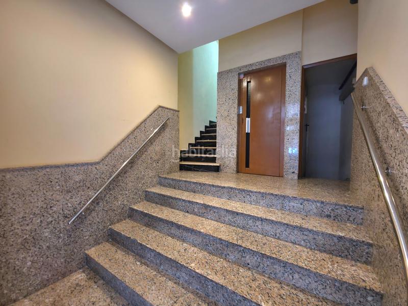 Foto 66bbb165-be47-4008-b4e1-916fd598ae1b. Piso en carrer navas 16 piso con terraza y patio en Alicante