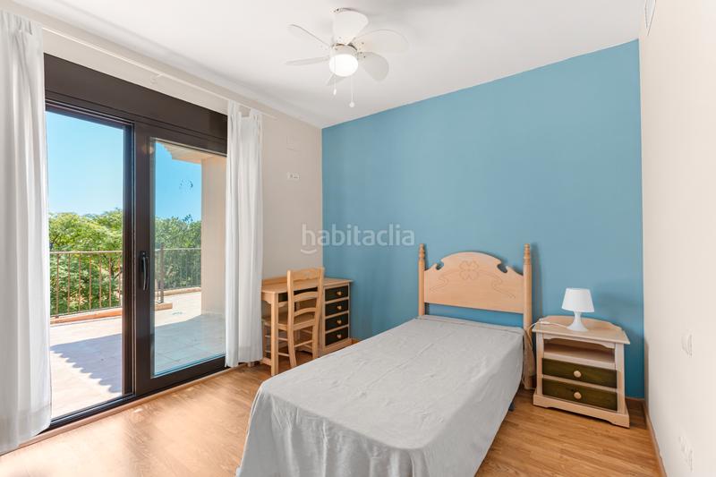 Foto 22d46c07-4c06-40eb-b526-1e900efc1117. Xalet a avinguda de cova del llop marí 37 a Pueblo Español-Coveta Fumá Campello (el)