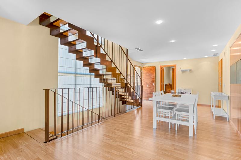 Foto 29dbeb08-a60b-42da-a57f-174f9b833f37. Xalet a avinguda de cova del llop marí 37 a Pueblo Español-Coveta Fumá Campello (el)