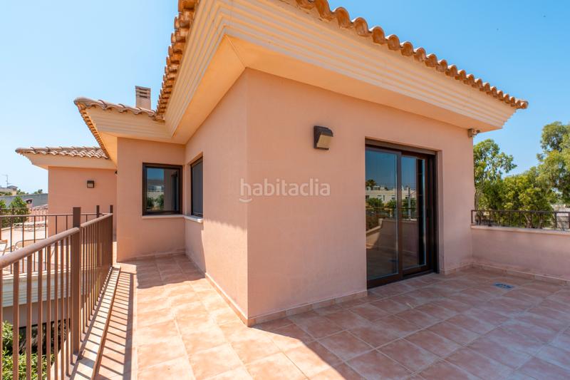 Foto 2fb16126-085a-41fc-8c24-192c8ba6f119. Xalet a avinguda de cova del llop marí 37 a Pueblo Español-Coveta Fumá Campello (el)