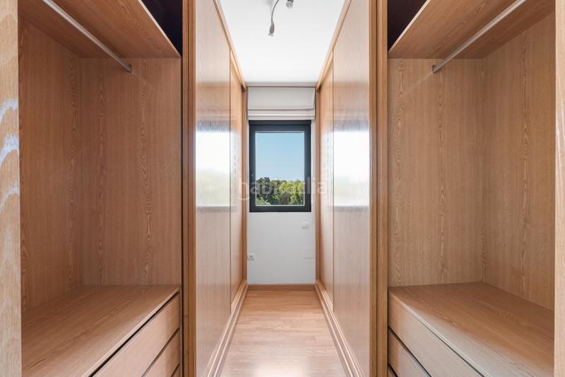 Foto 3d1dba9a-32e1-4f00-ac16-1fee478110b4. Xalet a avinguda de cova del llop marí 37 a Pueblo Español-Coveta Fumá Campello (el)