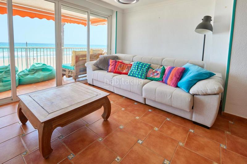 Foto 2db8fd14-7754-41f8-b7b9-eb75ae03bf23. Lloguer pis a avenida jaime i el conquistador 66 a Campello (el)