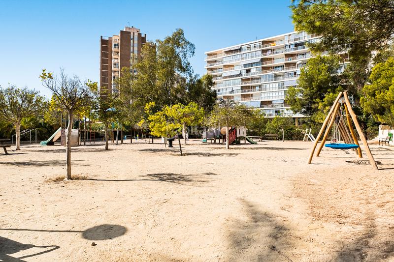 Foto 6212b8ff-3637-462a-bb46-889b3f1d079b. Lloguer pis a avenida jaime i el conquistador 66 a Campello (el)