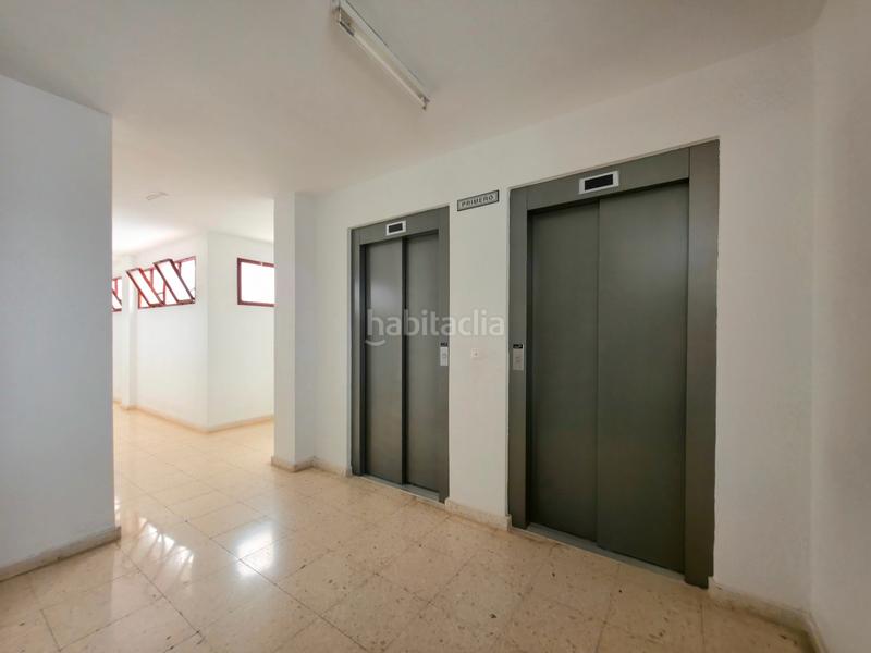 Foto 19cf26d1-349f-4fb4-b32a-5e2d4fcea159. Appartamento in calle de la primavera 22 in Carolinas Altas Alicante