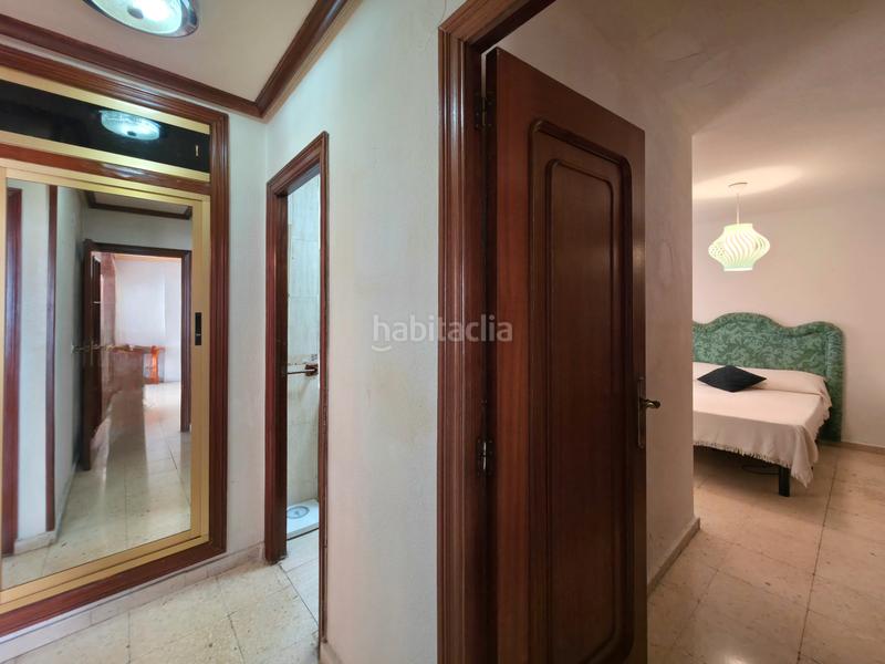 Foto 8121811a-e739-4134-9633-29779e3fefb2. Appartamento in calle de la primavera 22 in Carolinas Altas Alicante