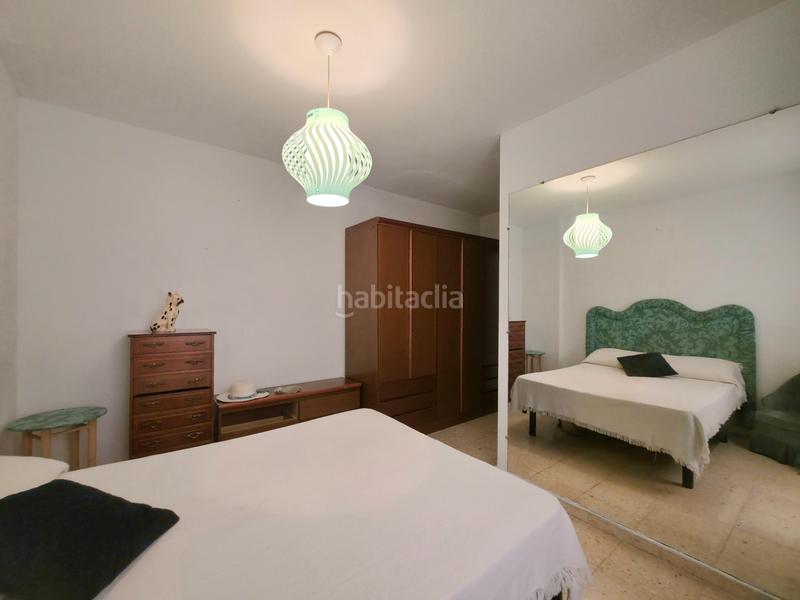 Foto fef5e8ec-d459-48a9-a79d-36139c27d304. Appartamento in calle de la primavera 22 in Carolinas Altas Alicante