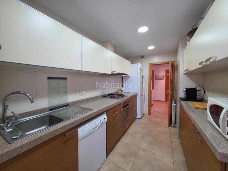 Foto 6829ebc3-b639-4d8e-a257-d563b2f5cfbc. Penthouse in avenida san bartolome tir 22 in Los Arenales del Sol Elche / Elx