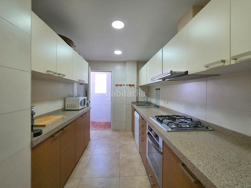 Foto ea592a8d-970b-4435-a456-f0960e6feadb. Penthouse in avenida san bartolome tir 22 in Los Arenales del Sol Elche / Elx