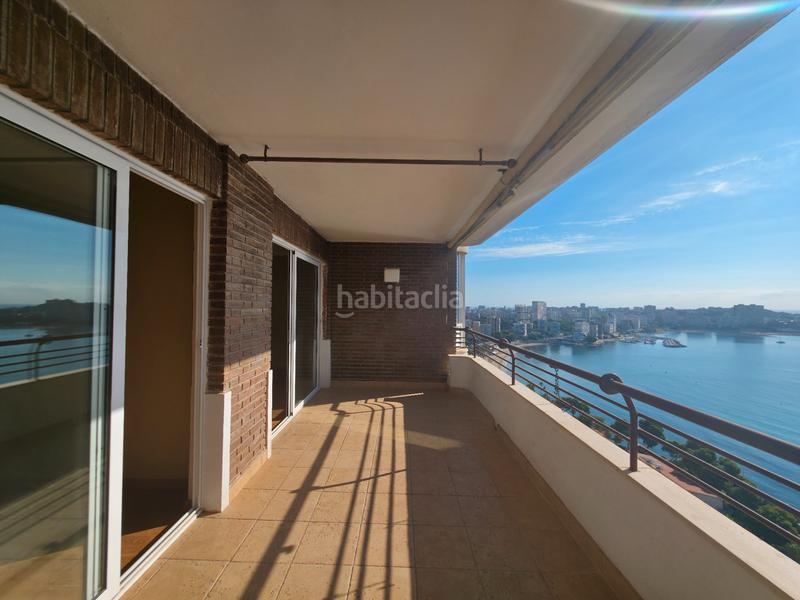 Foto cadbf8a0-b179-4e73-aeac-283a9d4b06b8. Pis a avenida de villajoyosa 103 a Albufereta Alicante