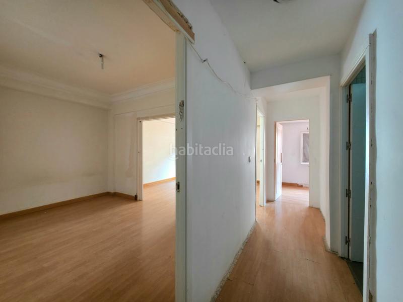 Foto c025a772-7979-4c86-bb0a-51c1605933b6. Appartamento in calle pintor cabrera 11 in Ensanche-Diputación Alicante