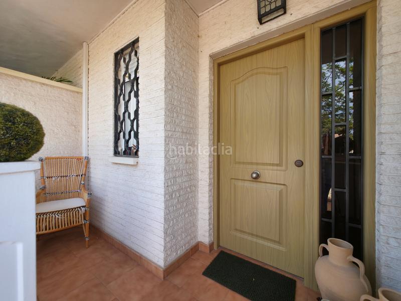 Foto 2c066509-6e91-414b-a29e-8535bb382282. Casa a schiera in avenida pintor pérez gil 33 in Alicante golf Alicante