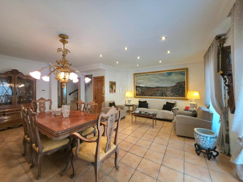 Foto c5cb1caf-4dad-423a-8c67-2f1b7f99b4ca. Casa a schiera in avenida pintor pérez gil 33 in Alicante golf Alicante