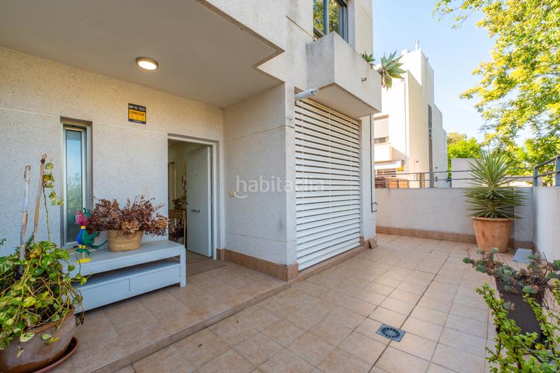 Foto 0f3773f0-53a6-48b4-8f64-bf425db5bf63. Casa a schiera in avenida arquitecto félix candela 30 in Alicante