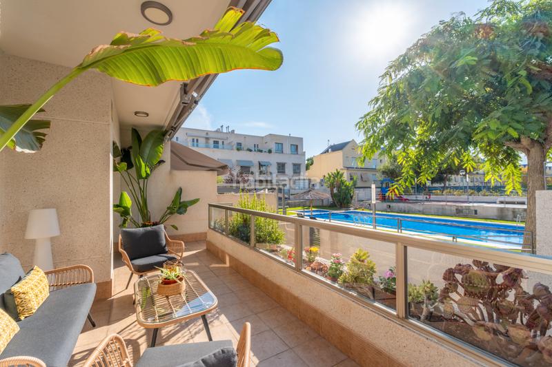 Foto 1ae43190-3b61-4b90-8237-72650387c8ed. Casa a schiera in avenida arquitecto félix candela 30 in Alicante