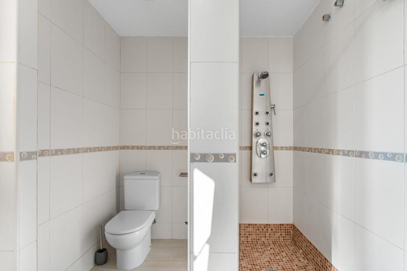 Foto 45e29f55-9dac-4831-962e-ec6e552802bc. Casa a schiera in avenida arquitecto félix candela 30 in Alicante