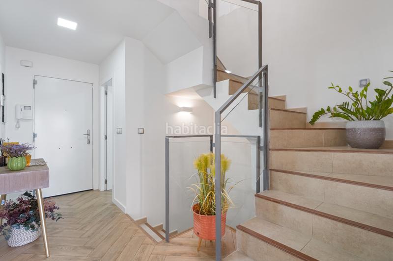 Foto 6f60f4ab-e401-4dd6-bfa1-9d7af188bd4b. Casa a schiera in avenida arquitecto félix candela 30 in Alicante