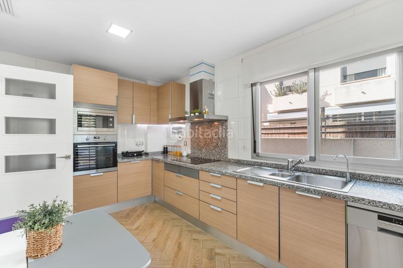 Foto da99868c-7cbb-4d3b-9529-a61b8a389a16. Casa a schiera in avenida arquitecto félix candela 30 in Alicante