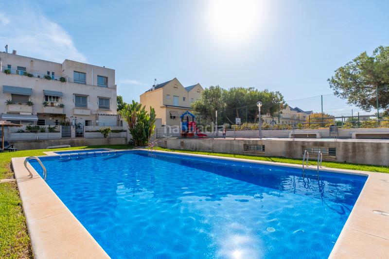 Foto fe480111-b3bd-4bc8-8416-5800562759fa. Casa a schiera in avenida arquitecto félix candela 30 in Alicante