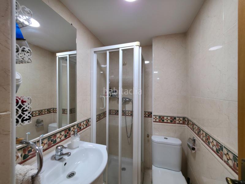 Foto 0bedf3e7-d9f9-420a-9e41-e63a574453fe. Pis a carrer nadadora carmen soto 10 a Babel Alicante