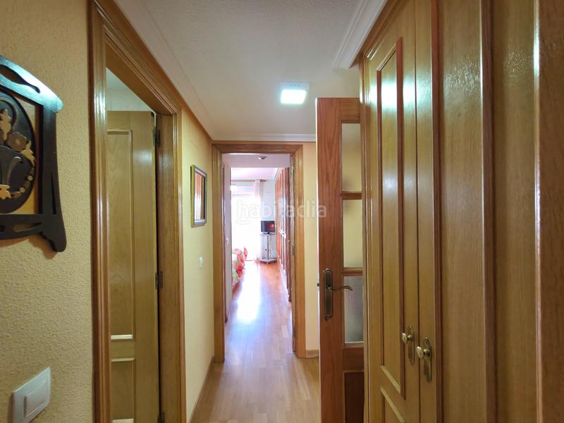 Foto 2020c7e7-3cc3-4fac-8b54-111a9ecbe0c5. Pis a carrer nadadora carmen soto 10 a Babel Alicante