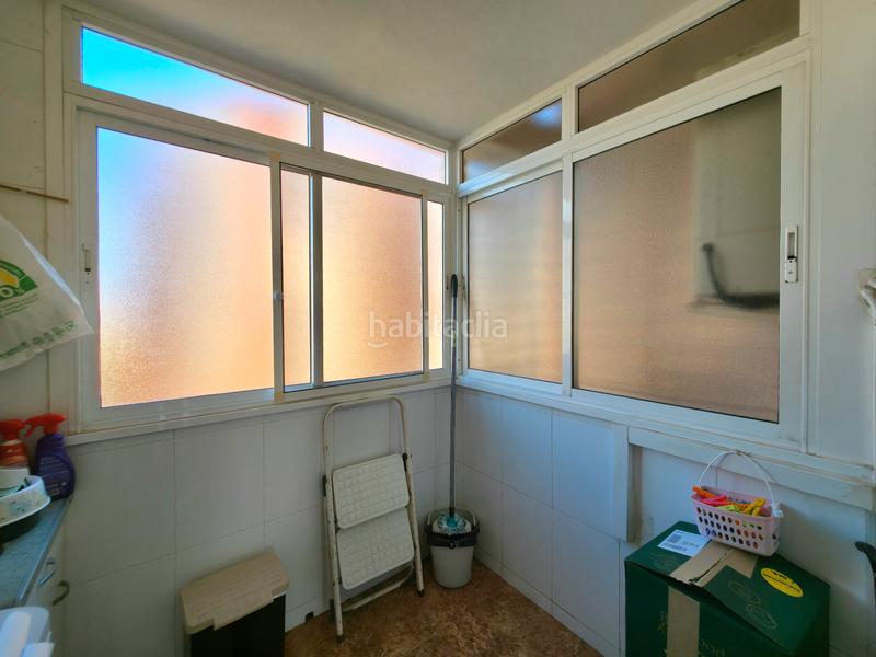 Foto 3ba94a50-6544-46d7-935e-50c30f0eeab5. Pis a carrer nadadora carmen soto 10 a Babel Alicante