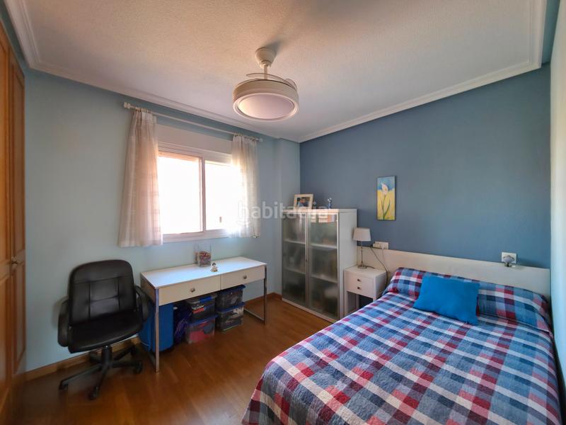 Foto 5c0233fc-3543-463d-8b16-7bd84b340c2a. Pis a carrer nadadora carmen soto 10 a Babel Alicante