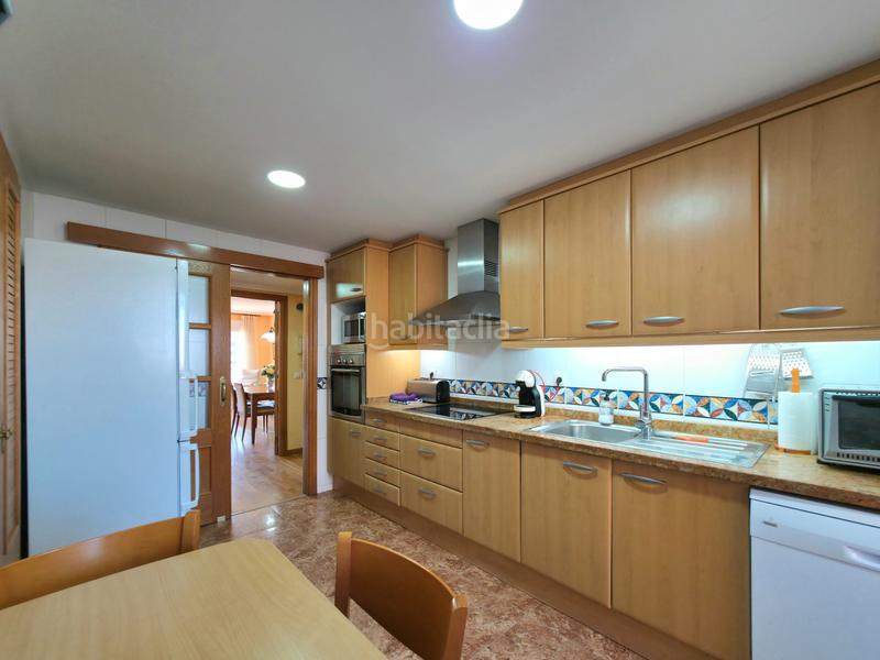 Foto 5c57be33-4fc8-45b3-a1d9-f8243c568525. Pis a carrer nadadora carmen soto 10 a Babel Alicante