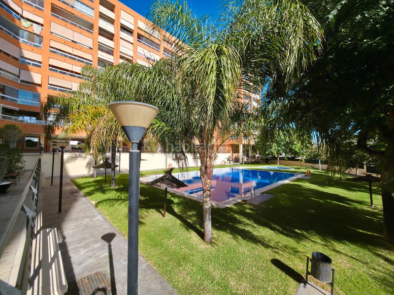 Foto 6ee7cb49-8c49-4fd4-bf92-399e4ee78357. Pis a carrer nadadora carmen soto 10 a Babel Alicante