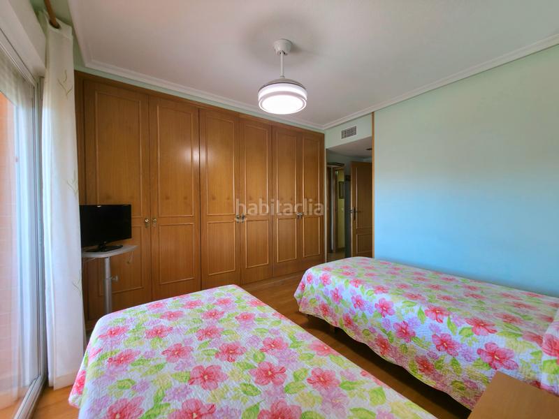 Foto ab9b81bf-7143-410b-a73a-46f90bc91598. Pis a carrer nadadora carmen soto 10 a Babel Alicante