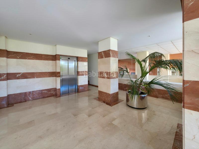 Foto d48567d1-6370-42d6-a861-dd9e173f41a6. Pis a carrer nadadora carmen soto 10 a Babel Alicante