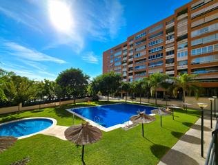 Appartamento  Carrer nadadora carmen soto 10. Amplio piso con terraza de 15m2