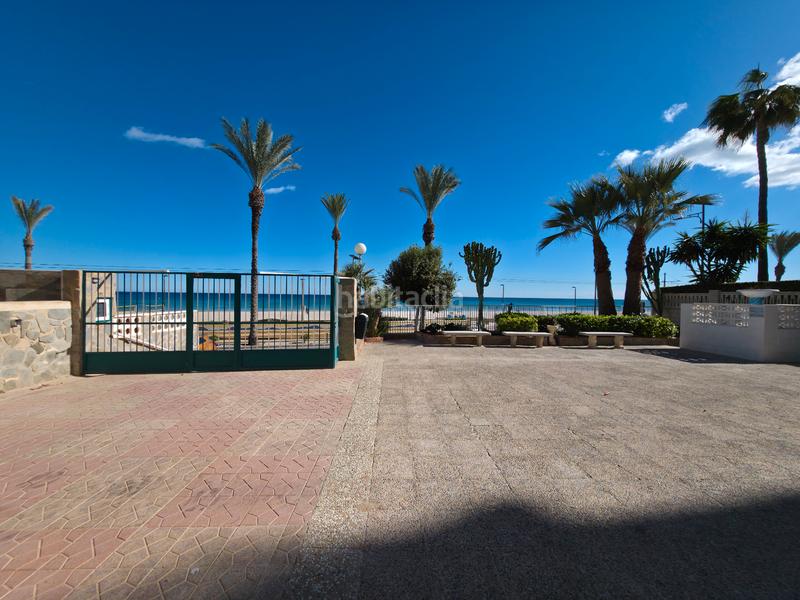 Foto 0609d36b-d8c3-4bff-8671-7219bd198ff6. Pis a avenida jaime i el conquistador 148 a Playa Muchavista Campello (el)