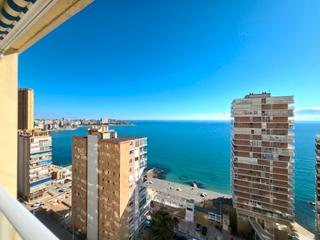 Appartement  Avenida de villajoyosa 97. Apartamento reformado con vistas al mar