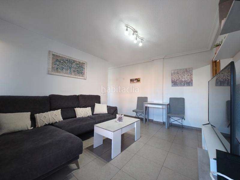 Foto 28bedf2b-d136-46c5-b8c9-2953a8205216. Piso amplio piso de esquina con vistas despejadas en Alicante