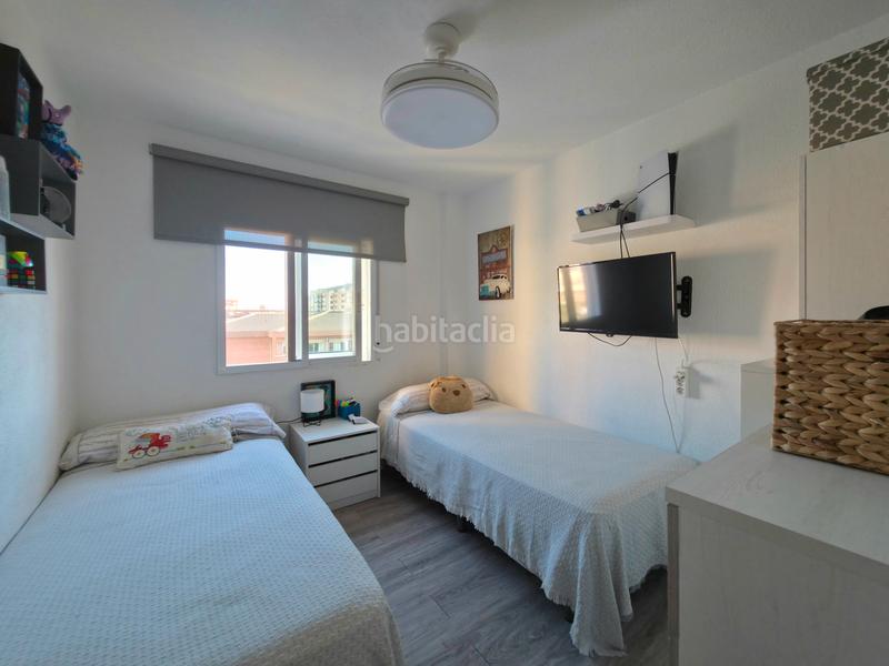 Foto 93a22a4c-348f-4db0-a815-0c2976195bf1. Piso amplio piso de esquina con vistas despejadas en Alicante