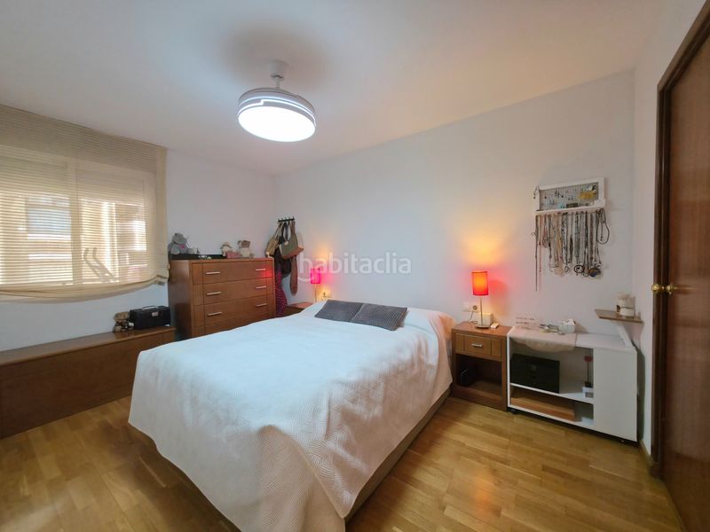 Foto 78ad8198-ebd6-4fa4-99d5-67fc742eaf54. Pis amb calefacció a Ensanche-Diputación Alicante