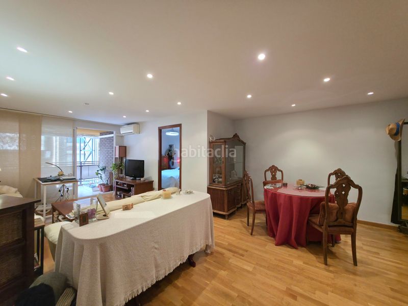 Foto 9bc3a89f-1557-409b-ad08-5280f0e45092. Pis amb calefacció a Ensanche-Diputación Alicante