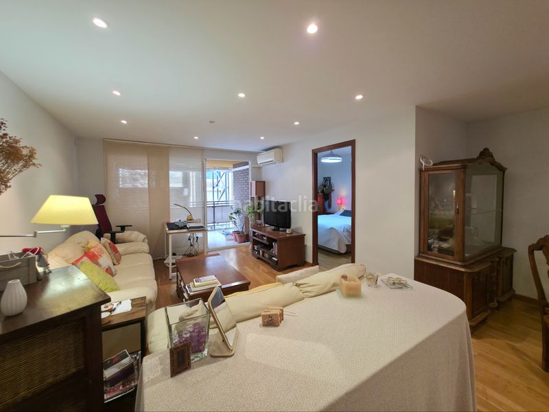 Foto ef32faff-4f9e-419a-8212-15f8310e9436. Pis amb calefacció a Ensanche-Diputación Alicante