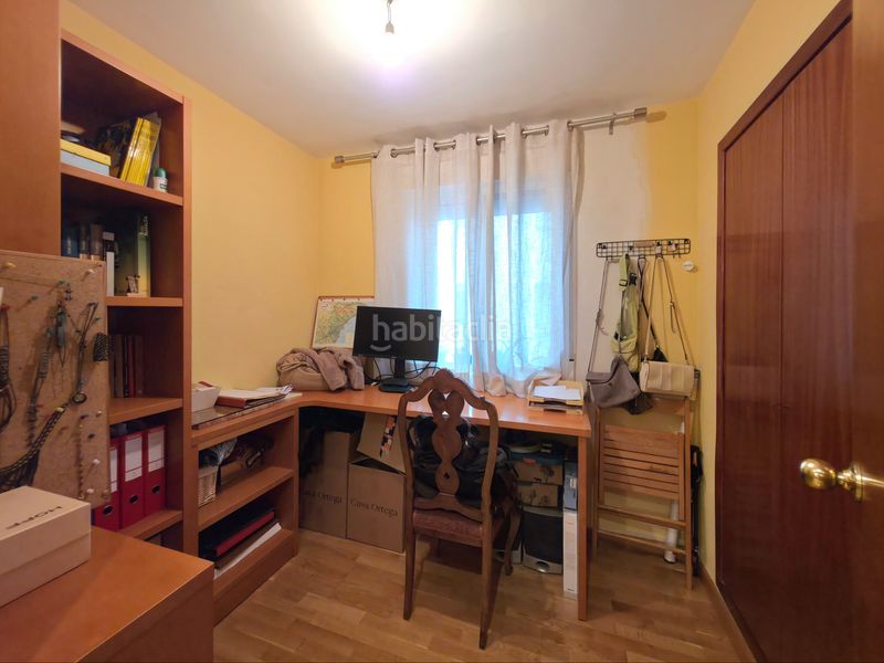 Foto f9d53040-c107-4046-a317-e46a04f70e44. Pis amb calefacció a Ensanche-Diputación Alicante