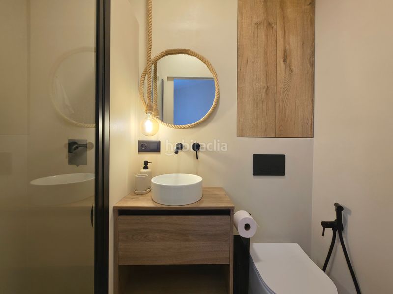 Foto 0fb2c26a-dcd3-4111-8133-d3c02650d05a. Àtic amb calefacció a Barrio del Centro Alicante