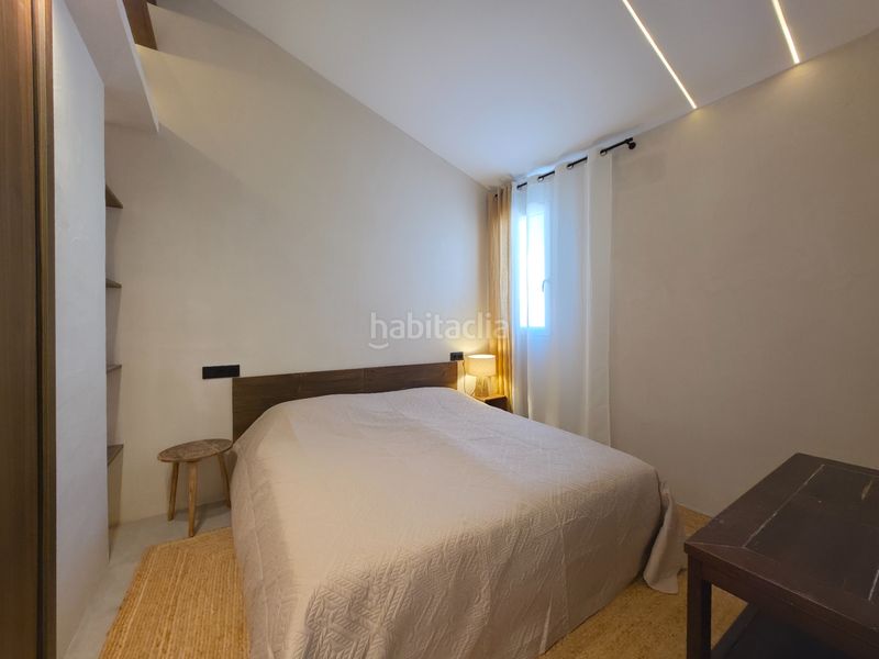 Foto 320dd7b2-fbbb-4a53-bd57-9e46d378a458. Àtic amb calefacció a Barrio del Centro Alicante