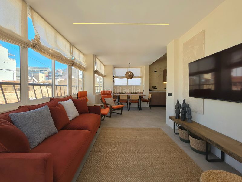 Foto 4fc49e7e-2171-4cac-84f2-bbc81a56a02d. Àtic amb calefacció a Barrio del Centro Alicante