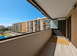 Pis en Maestro jos� garber� serrano 11. Amplio piso de 3 dormitorios en pau5