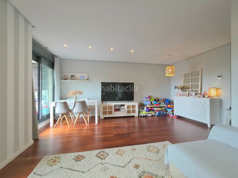 Foto 0cd952a6-ffcb-42a6-959d-3e852f2eea26. Pis amb calefacció aparcament piscina a PAU 5 Alicante