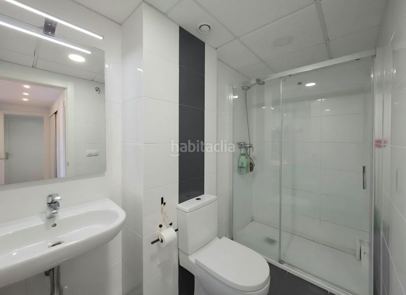 Foto 2ccb1f89-f74c-4fd5-9a97-0a8125a5e1ae. Pis amb calefacció aparcament piscina a PAU 5 Alicante