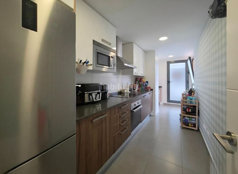 Foto 6c6e25e0-6b13-4ef2-a2c7-45606f8da3aa. Pis amb calefacció aparcament piscina a PAU 5 Alicante