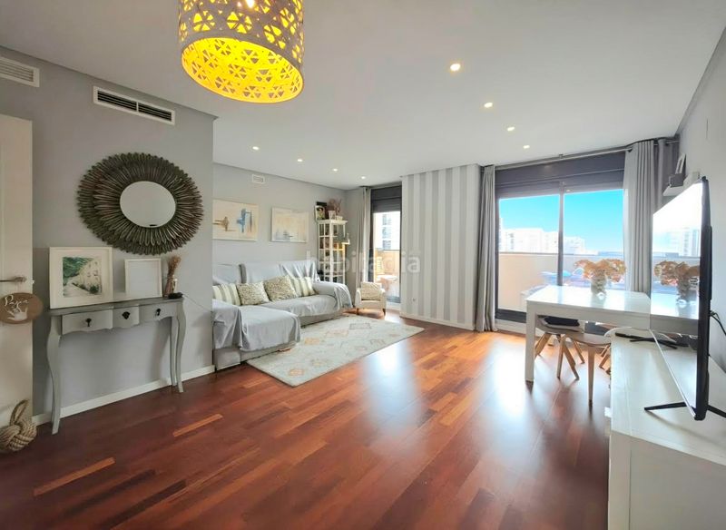 Foto 7487c747-7f71-4c1c-9f07-da1f6b8a336a. Pis amb calefacció aparcament piscina a PAU 5 Alicante