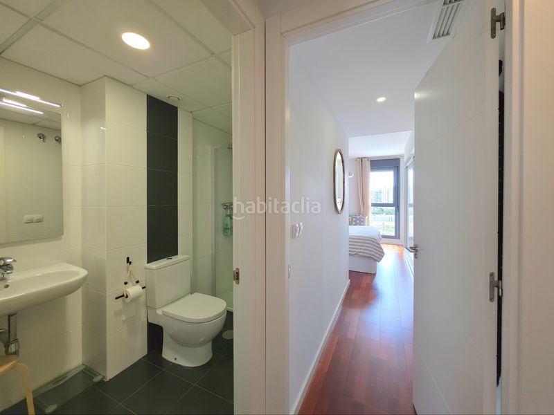 Foto b57e89b0-1831-49cc-bc51-2dc6694b259f. Pis amb calefacció aparcament piscina a PAU 5 Alicante