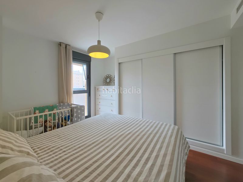 Foto d4f17015-3236-4947-8574-9899ef4f0e55. Pis amb calefacció aparcament piscina a PAU 5 Alicante